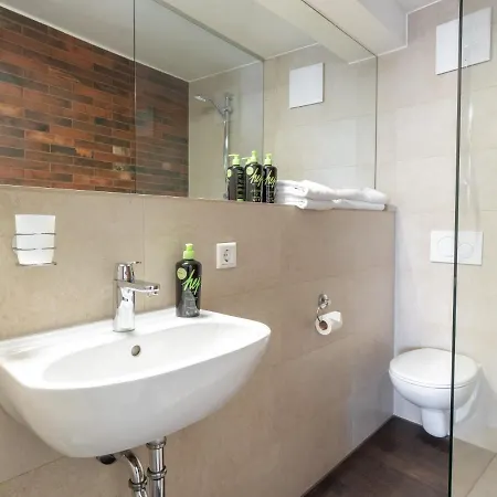 Limehome Montabaur Kirchstrasse Buitenkant foto
